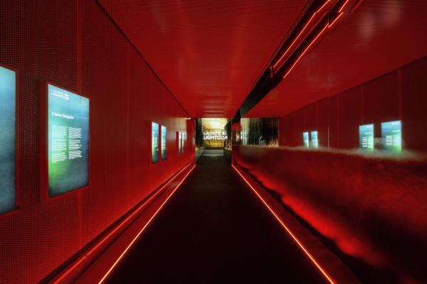 LACOSTE LIGHTCLUB